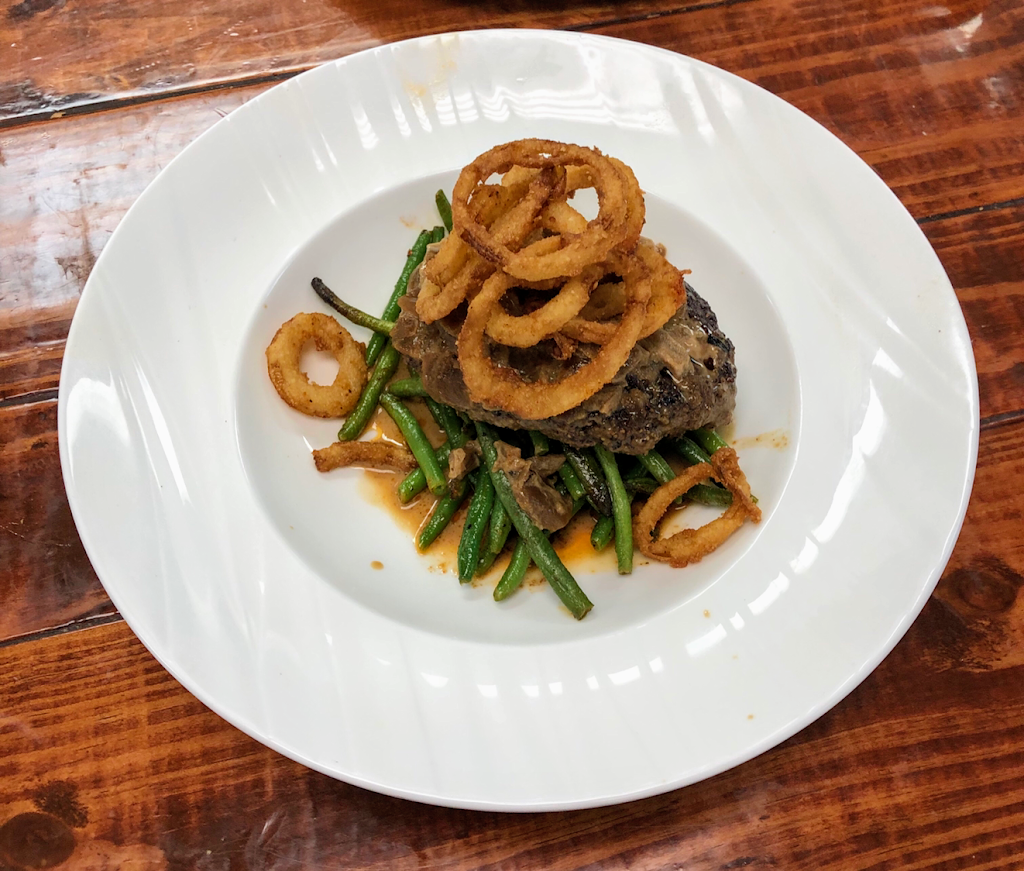 Cajun Cafe On The Bayou | restaurant | 2642 LA-1, Labadieville, LA 70372, USA | 9855260109 OR +1 985-526-0109