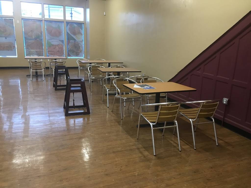 Memphis Hot Wings | restaurant | 10102 Lorain Ave, Cleveland, OH 44111, USA | 2166752010 OR +1 216-675-2010