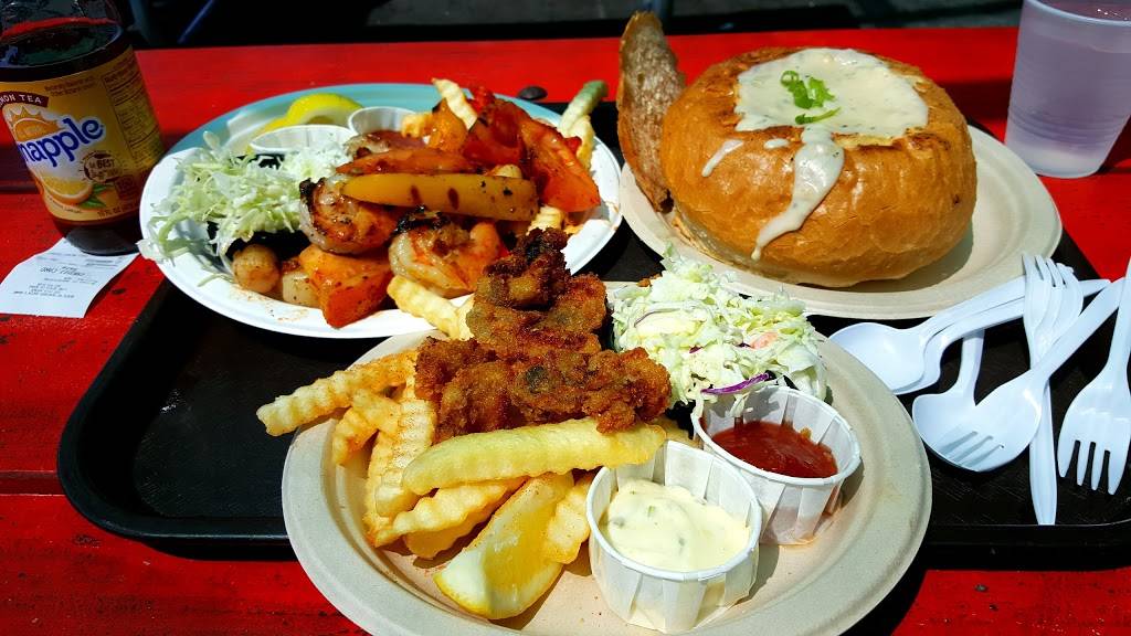 Berth 55 Fish Market and Seafood Deli | restaurant | 555 Pico Ave, Long Beach, CA 90802, USA | 5624358366 OR +1 562-435-8366