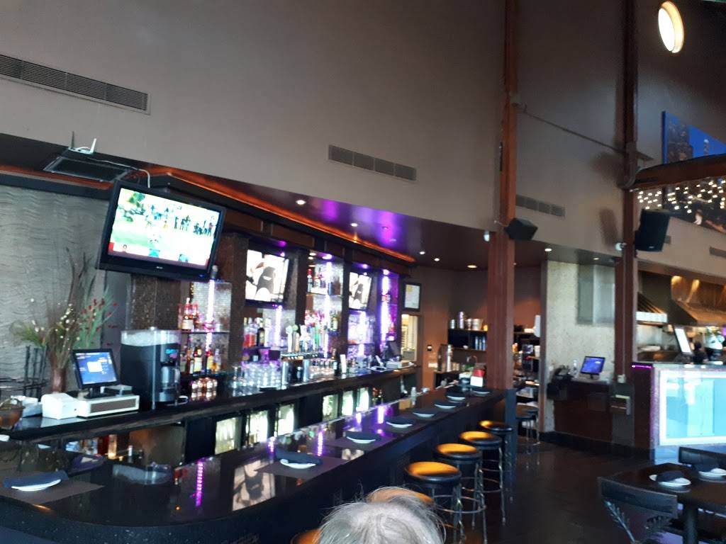 Paradise L.A. Restaurant & Bar | restaurant | 889 W 190th St, Gardena, CA 90248, USA | 3103244800 OR +1 310-324-4800