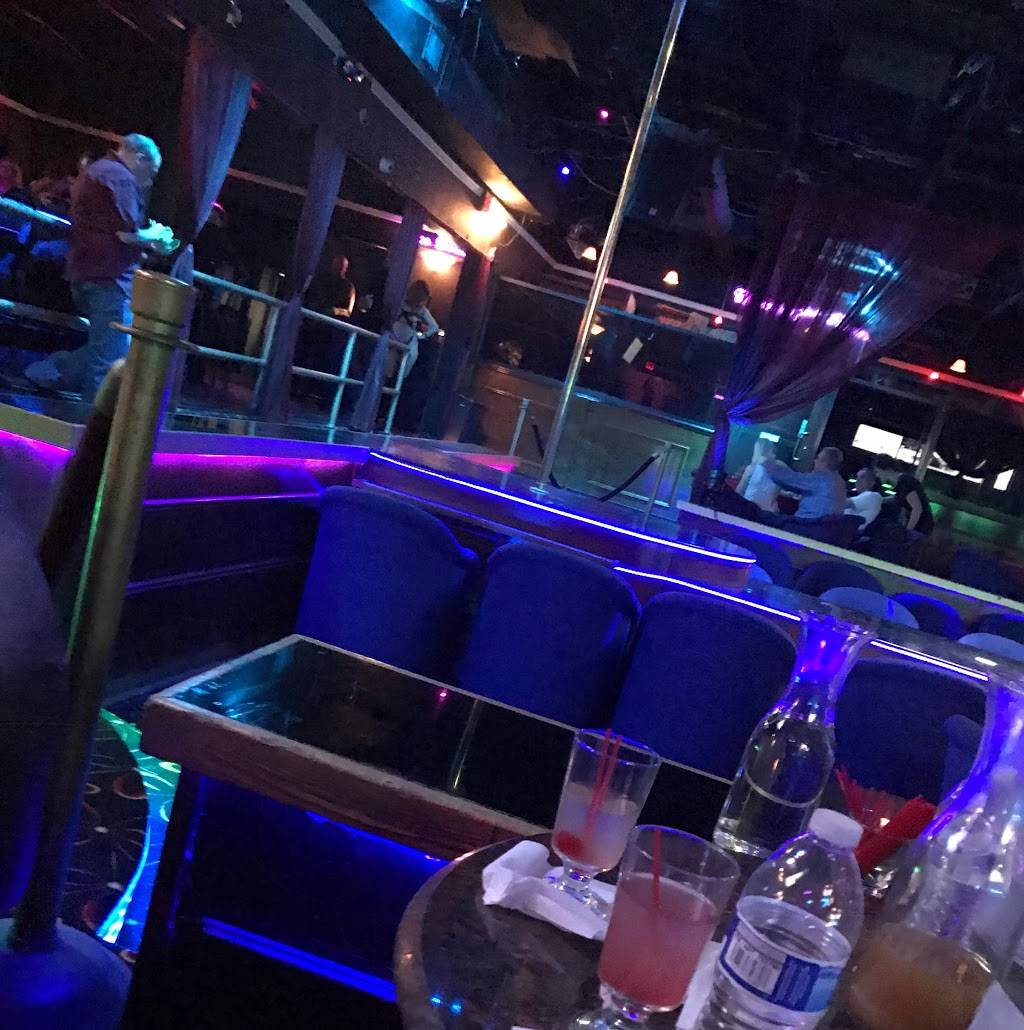 Lace | restaurant | 24 Galesi Dr, Wayne, NJ 07470, USA | 9732563302 OR +1 973-256-3302