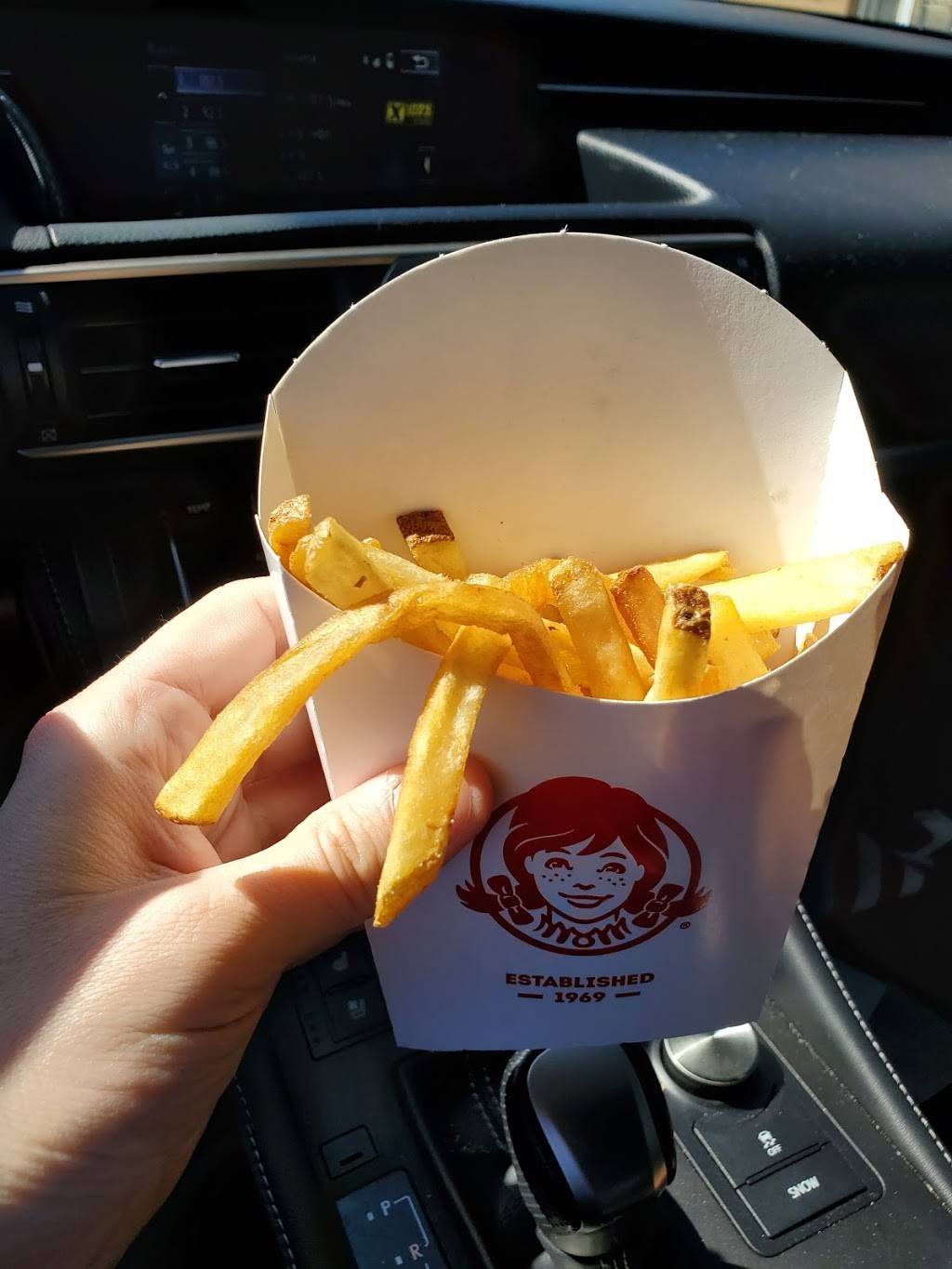 Wendys | restaurant | 7395 South Rainbow Road, Las Vegas, NV 89113, USA | 7023312299 OR +1 702-331-2299