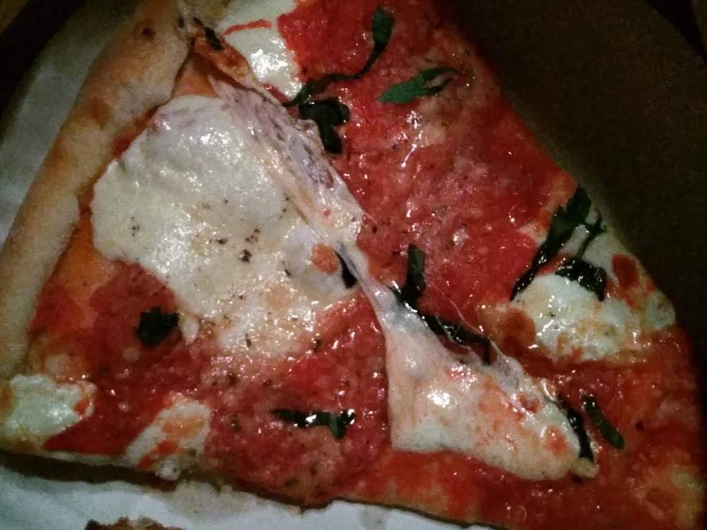 Gigis | restaurant | 495 Odell Ave, Yonkers, NY 10703, USA | 9144238076 OR +1 914-423-8076