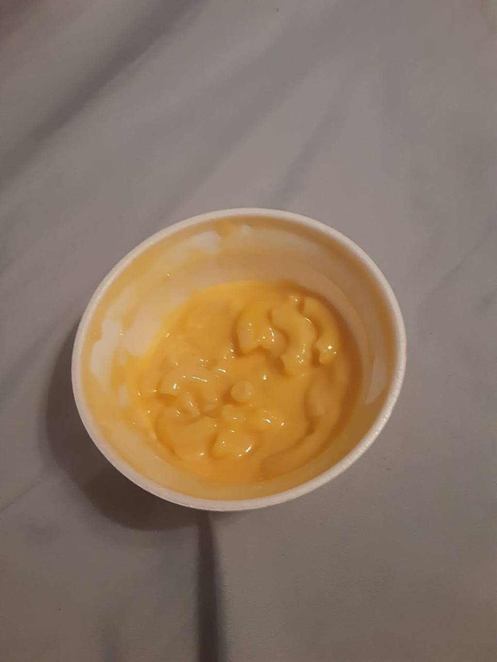 Popeyes Louisiana Kitchen | restaurant | 380 W Street Rd, Warminster, PA 18974, USA | 2672825215 OR +1 267-282-5215