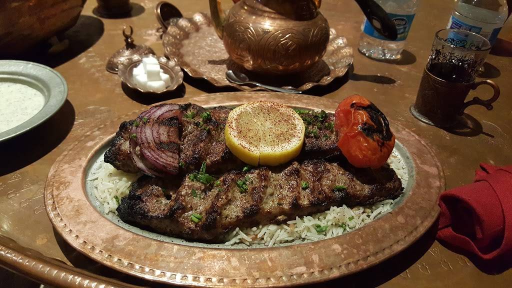 Sheesh | restaurant | 3226 S Grand Blvd, St. Louis, MO 63118, USA | 3148334321 OR +1 314-833-4321