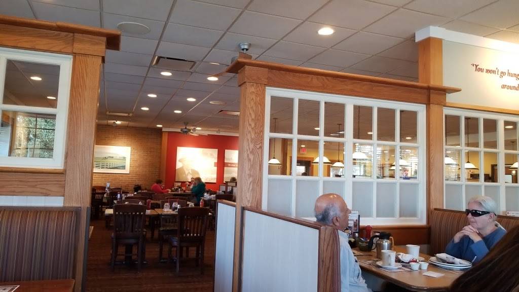 Bob Evans | restaurant | 2199 Parr Dr, The Villages, FL 32162, USA | 3522591224 OR +1 352-259-1224