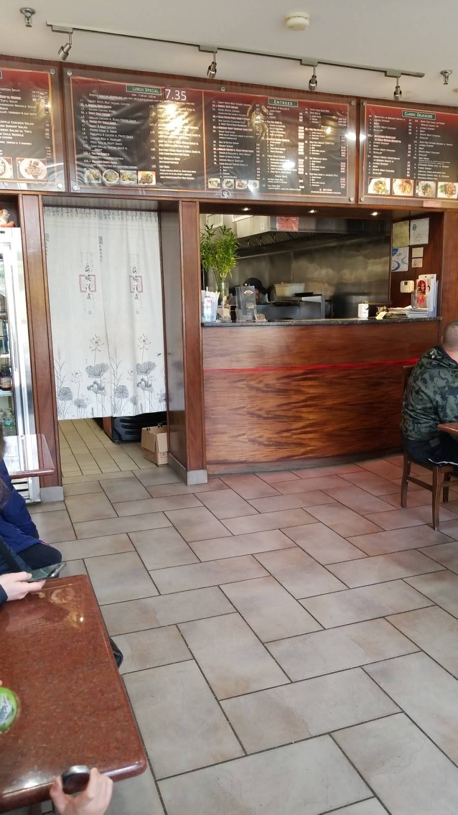 Jade Spoon | restaurant | 1473 Weaver St, Scarsdale, NY 10583, USA | 9147232088 OR +1 914-723-2088