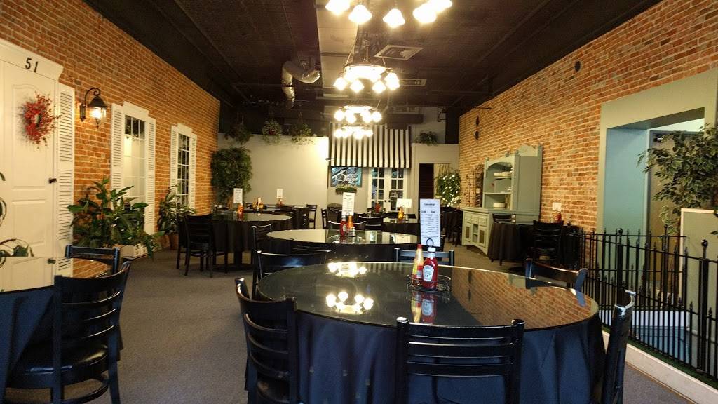 Gumbos | restaurant | 53 N Walnut St, Mt Clemens, MI 48043, USA | 5863073100 OR +1 586-307-3100