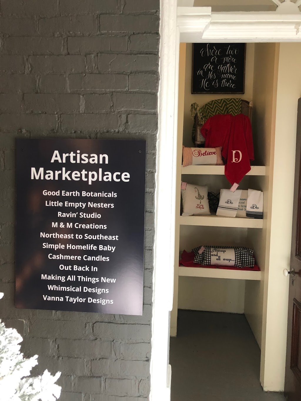 Inside Out Markets | cafe | 562 S Water Ave, Gallatin, TN 37066, USA | 6157394222 OR +1 615-739-4222