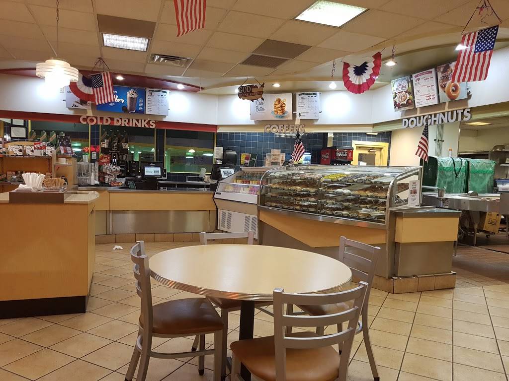 Krispy Kreme | bakery | 7640 N Mesa St, El Paso, TX 79912, USA | 9155813200 OR +1 915-581-3200