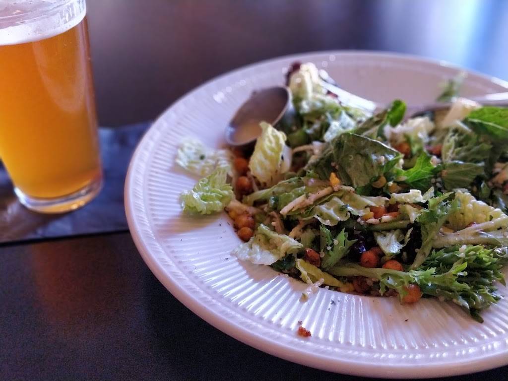 TapRoot | restaurant | 170 N Merchant St, Decatur, IL 62523, USA | 2173306365 OR +1 217-330-6365