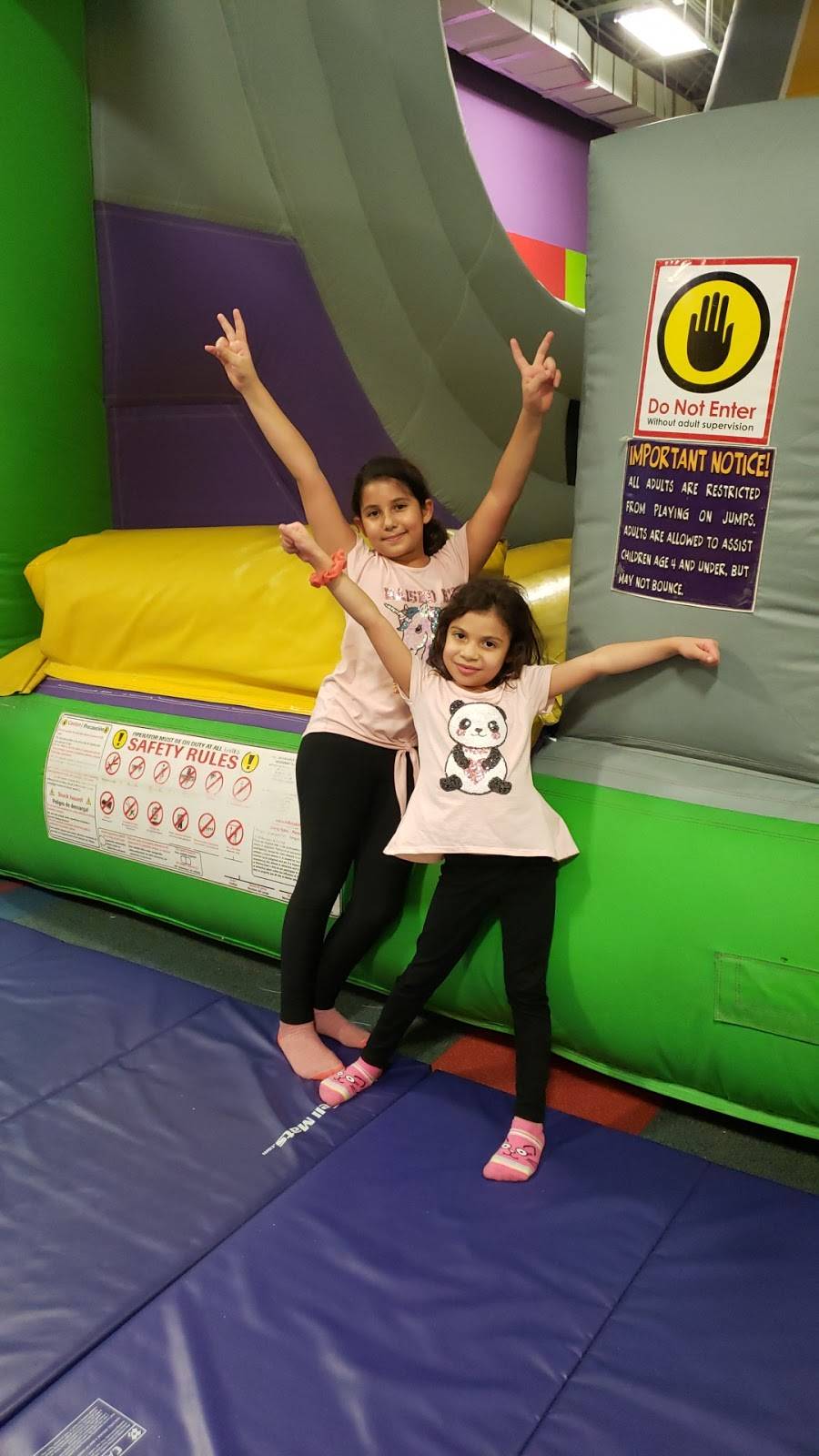 Fun play and party ( located at old Monkey Joes ) | restaurant | 3445 North Hiatus Road, The Shoppes at, Sawgrass, Sunrise, FL 33351, USA | 9549907062 OR +1 954-990-7062