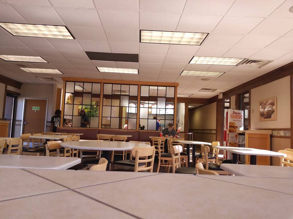 Wendys | restaurant | 10933 W Greenfield Ave, West Allis, WI 53214, USA | 4142573266 OR +1 414-257-3266