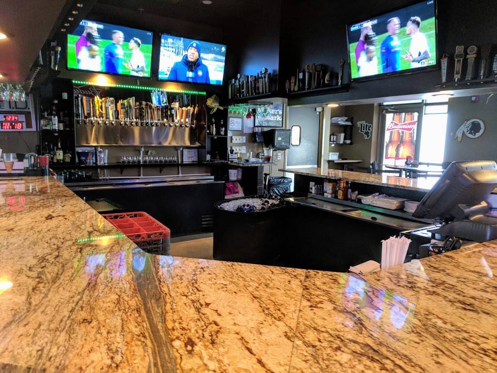 Sports Page Food & Spirits | restaurant | 128 Argus Ln # D, Mooresville, NC 28117, USA | 7046628851 OR +1 704-662-8851