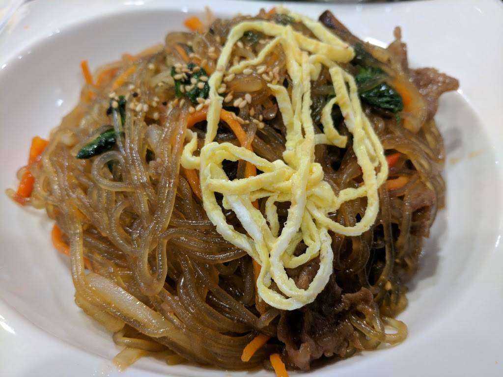 Laku Sushi | restaurant | 30 Lafayette Ave, Morristown, NJ 07960, USA | 9739987755 OR +1 973-998-7755