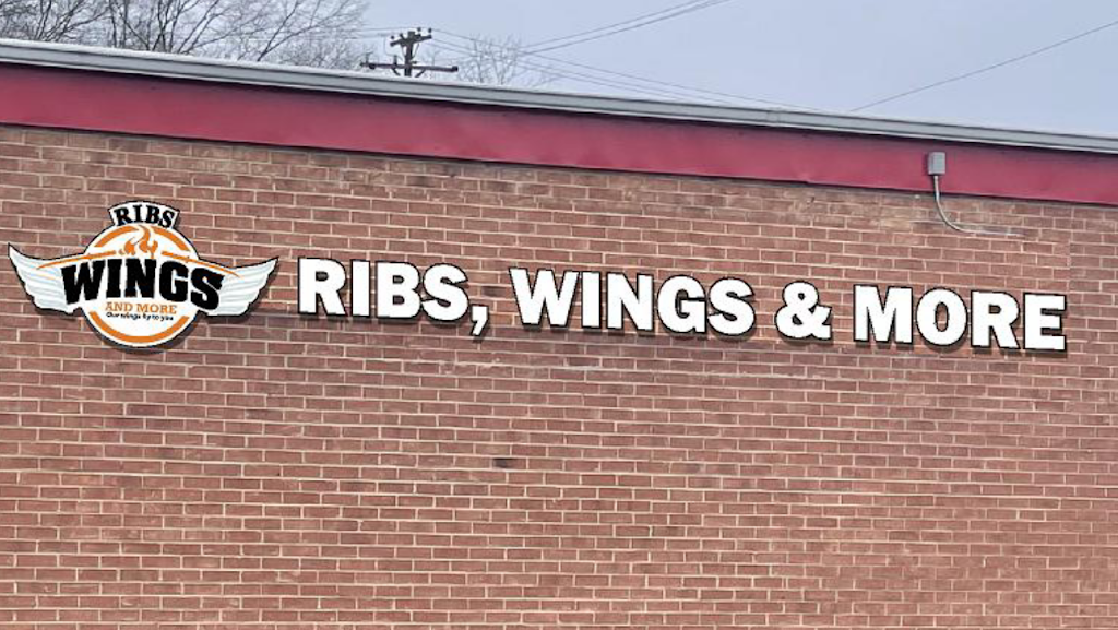 RIBS, WINGS & MORE | restaurant | 126 Elm St, Lancaster, SC 29720, USA | 8032869464 OR +1 803-286-9464