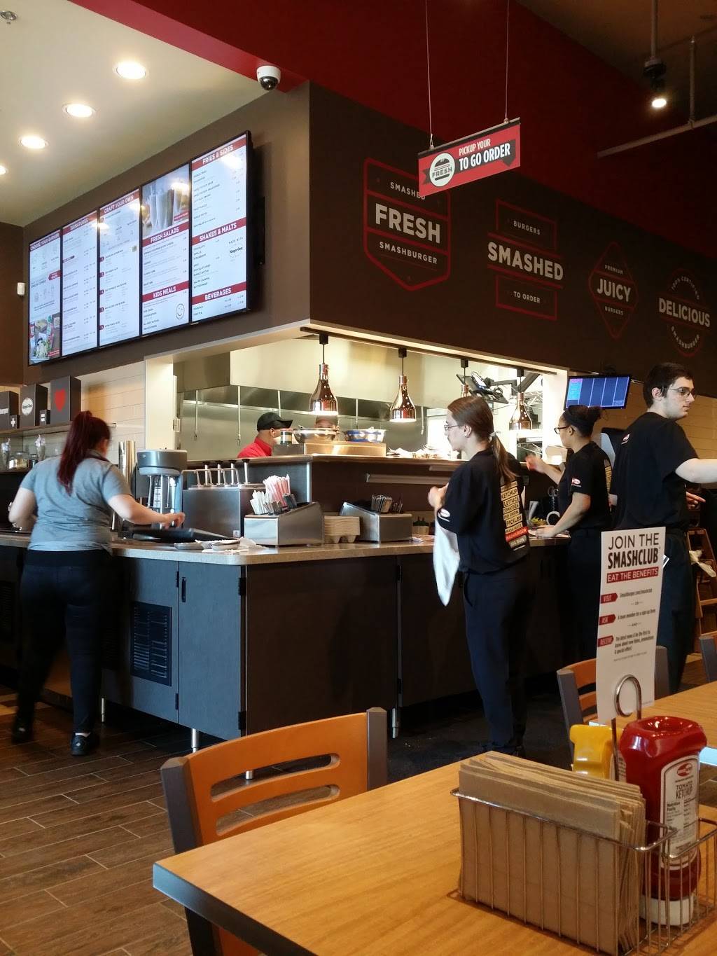 Smashburger | restaurant | 3150 US-22, Branchburg, NJ 08876, USA | 9085240099 OR +1 908-524-0099