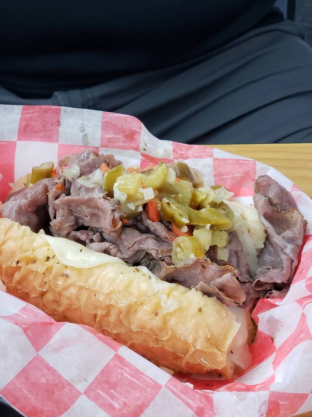 Taste of the Windy City - Green Bay | restaurant | 2259 S Oneida St, Green Bay, WI 54304, USA | 9205449462 OR +1 920-544-9462