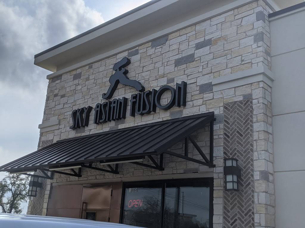Sky Asian Fusion | restaurant | 1825 Crystal Falls Pkwy, Leander, TX 78641, USA | 5129864032 OR +1 512-986-4032