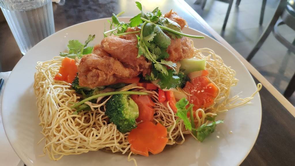 SAIGON Bistro Restaurant | restaurant | 122 Atlantic Ave, Toronto, ON M6K 1X9, Canada | 6473492492 OR +1 647-349-2492
