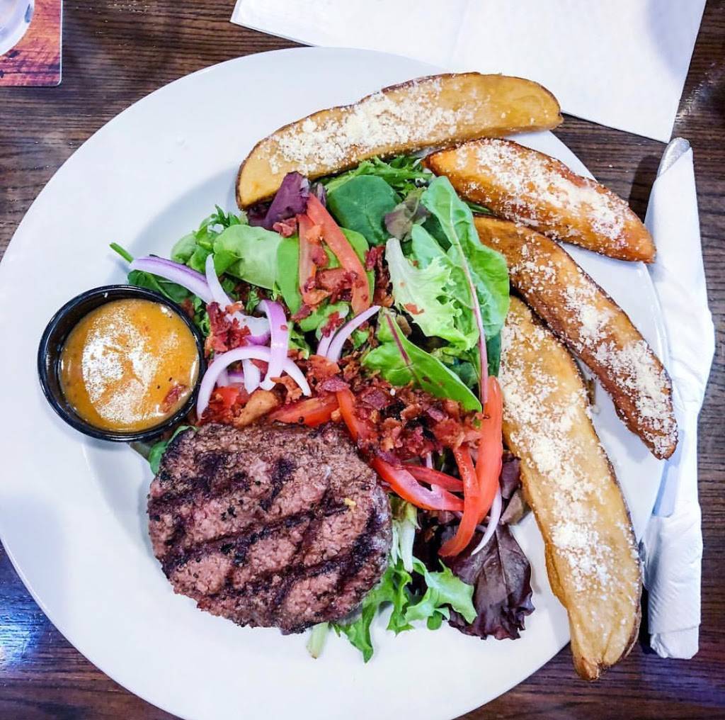 The Pint Room Bar | restaurant | 110 W Main St, Carmel, IN 46032, USA | 3175718400 OR +1 317-571-8400