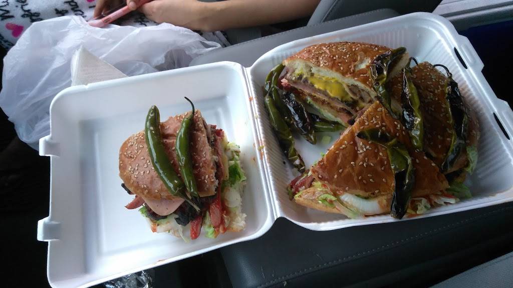 Caveman Burgers | restaurant | 6205 Central Ave NW #5, Albuquerque, NM 87105, USA | 5059996615 OR +1 505-999-6615