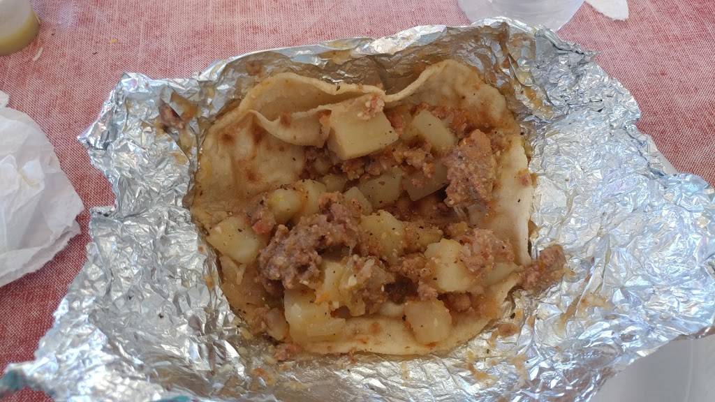 Taqueria Juanita | restaurant | 1110 W Henderson St, Cleburne, TX 76033, USA | 8175564668 OR +1 817-556-4668