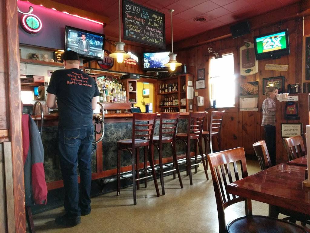 Petes Grill & Tavern | restaurant | 2588 84th St SW, Byron Center, MI 49315, USA | 6168789582 OR +1 616-878-9582