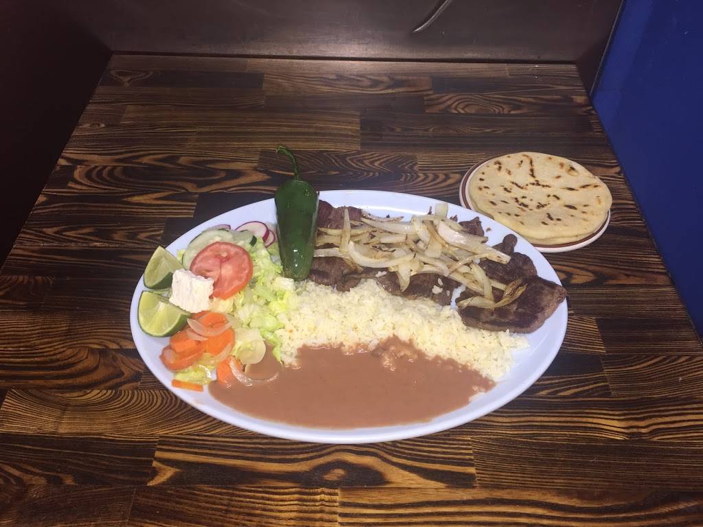 Reynas Restaurant y pupuseria | restaurant | 1682 E Vernon Ave, Los Angeles, CA 90011, USA | 3233257443 OR +1 323-325-7443