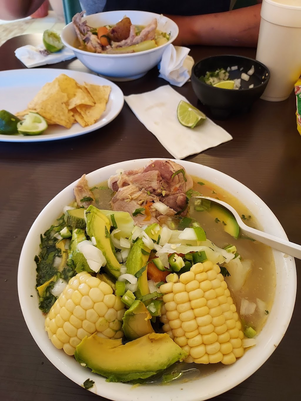 La Monarca restaurante | restaurant | 6608 Compton Ave, Los Angeles, CA 90001, USA | 3235378207 OR +1 323-537-8207