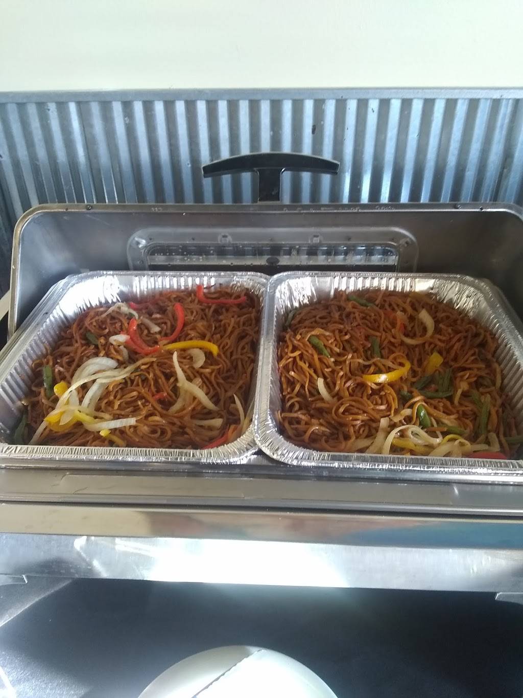 Mangos Caribbean Cookhouse | restaurant | 1426 Paramount Dr, Huntsville, AL 35806, USA | 2569715111 OR +1 256-971-5111