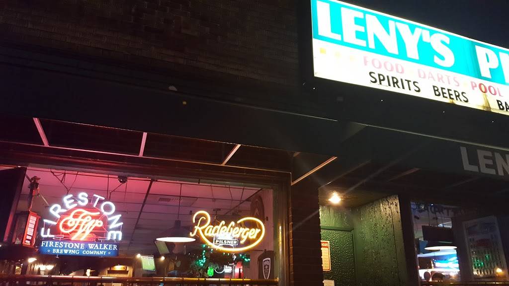 Lenys Place | restaurant | 2219 N 56th St, Seattle, WA 98103, USA | 2066329175 OR +1 206-632-9175