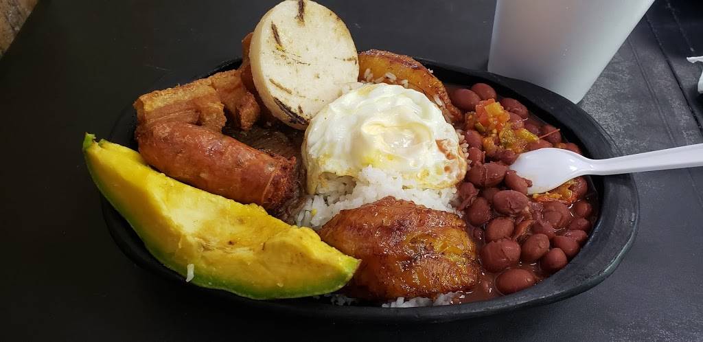 Raspaos | restaurant | 18640 67th Ave, Hialeah, FL 33015, USA | 3056232033 OR +1 305-623-2033