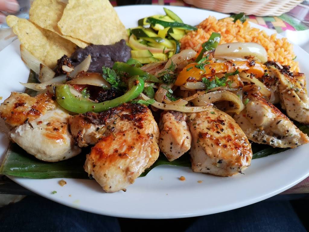 El Meson | restaurant | 1678 Boulevard Saint-Joseph, Lachine, QC H8S 2N1, Canada | 5146340442 OR +1 514-634-0442