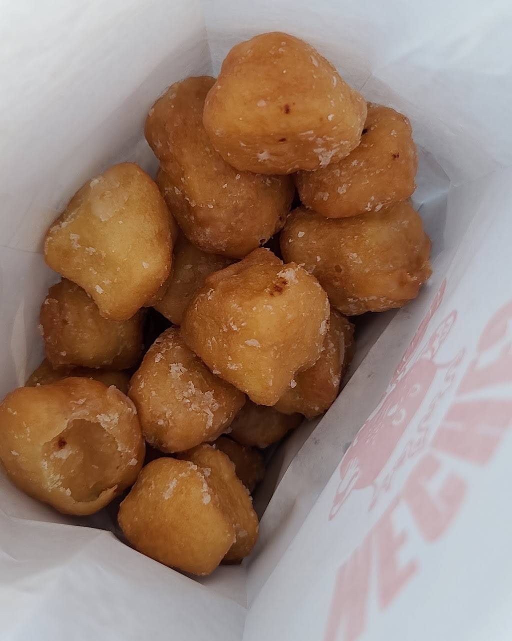 Rickey Meches Donut King | restaurant | 2025 W Pinhook Rd, Lafayette, LA 70508, USA | 3374841000 OR +1 337-484-1000