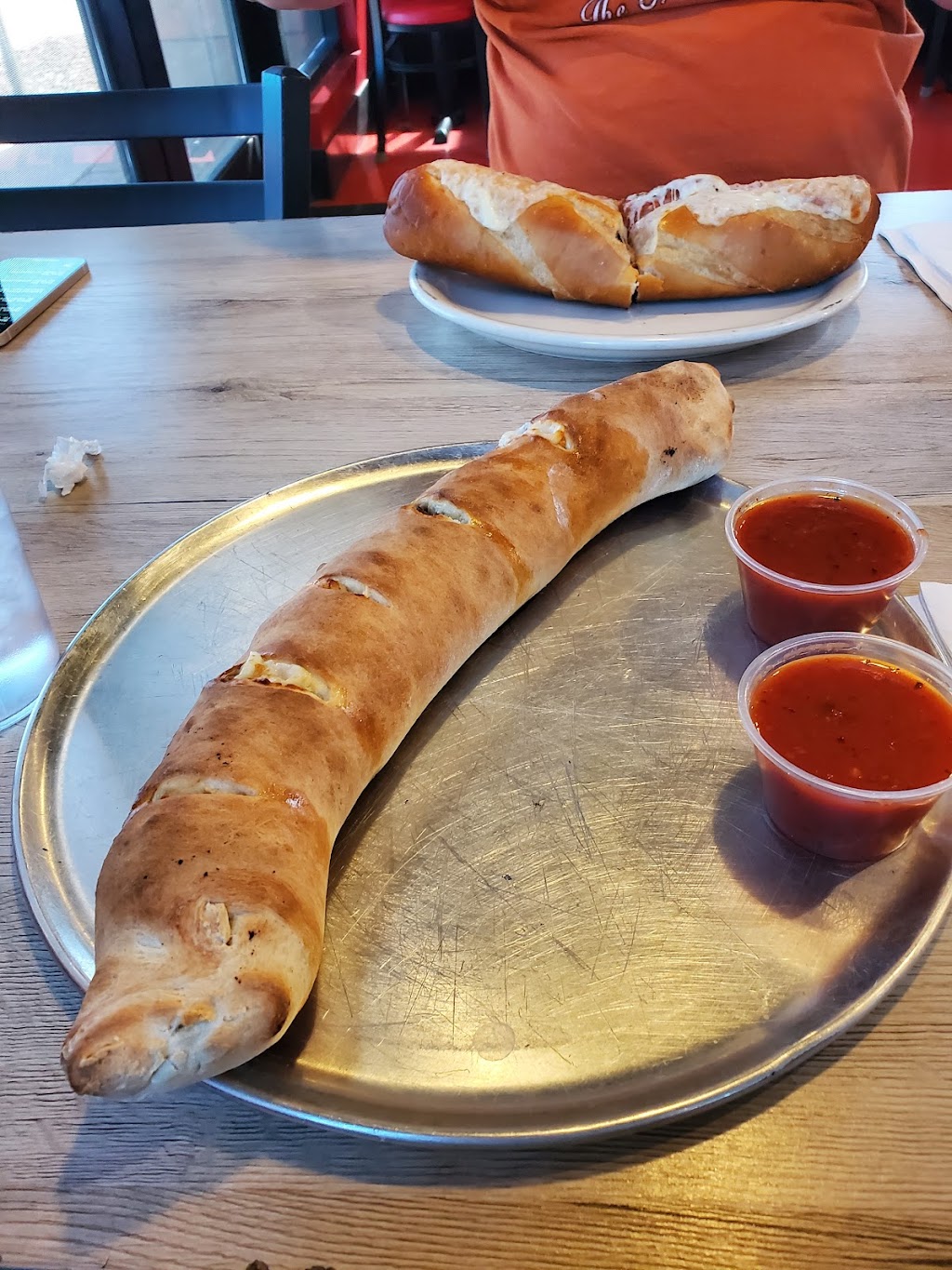 Buonos pizza | restaurant | 1464 E Williams Field Rd, Gilbert, AZ 85295, USA | 4808991200 OR +1 480-899-1200