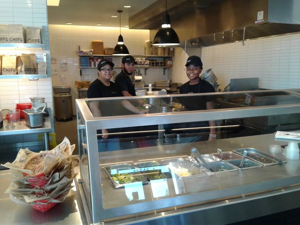 Chipotle Mexican Grill | restaurant | 13546 Beach Blvd Ste 1, Jacksonville, FL 32224, USA | 9049924255 OR +1 904-992-4255