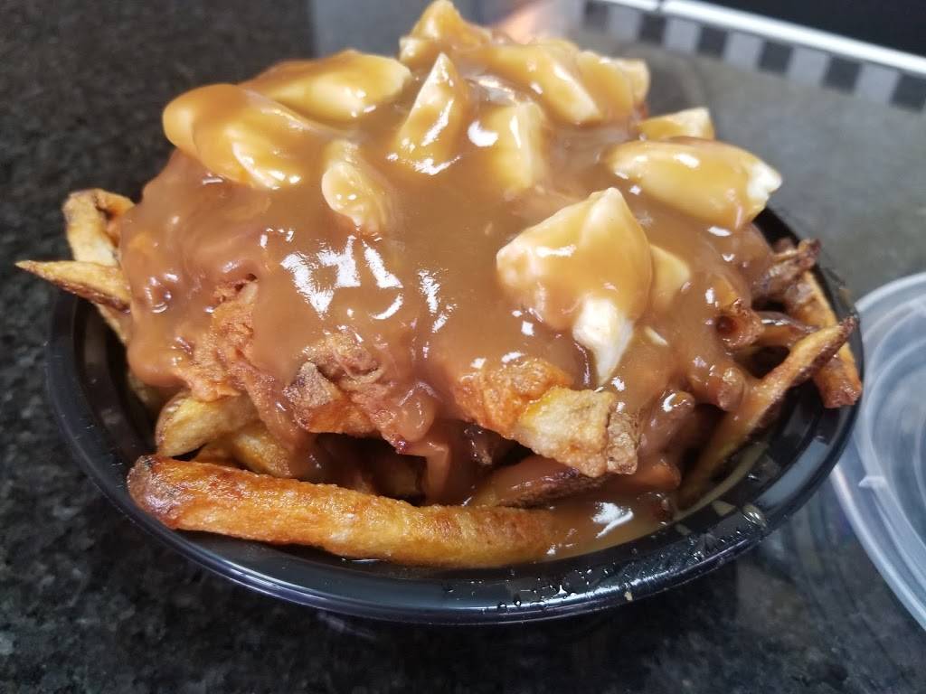 The American Poutine Co. | restaurant | 1395 E Warner Rd Suite 100, Gilbert, AZ 85296, USA | 4809307283 OR +1 480-930-7283