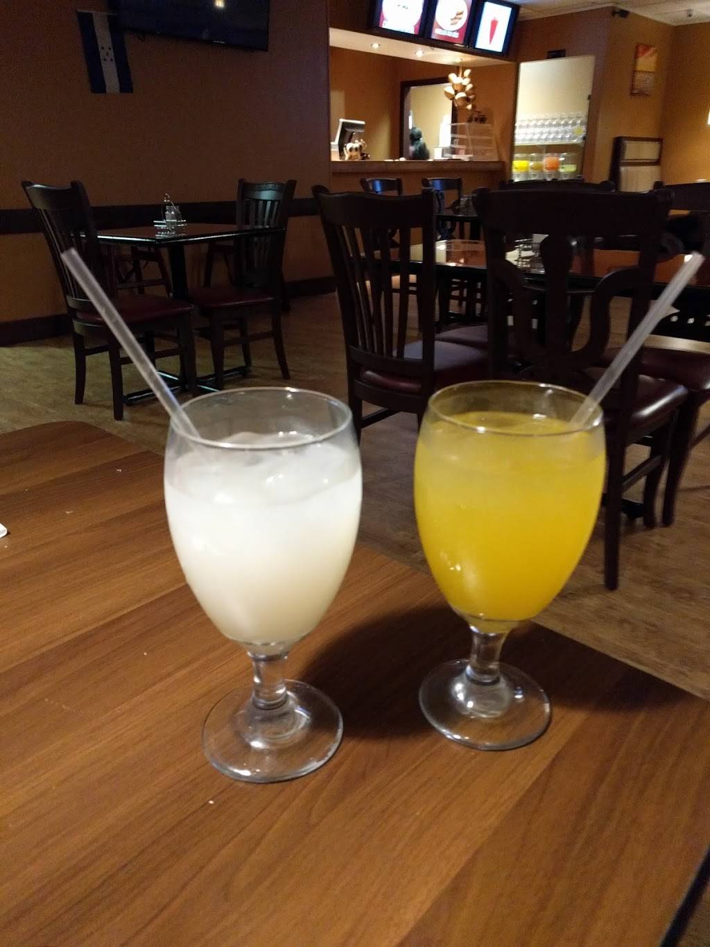 Punto Latino | restaurant | 3326 Williamson Rd, Roanoke, VA 24012, USA | 5403399602 OR +1 540-339-9602