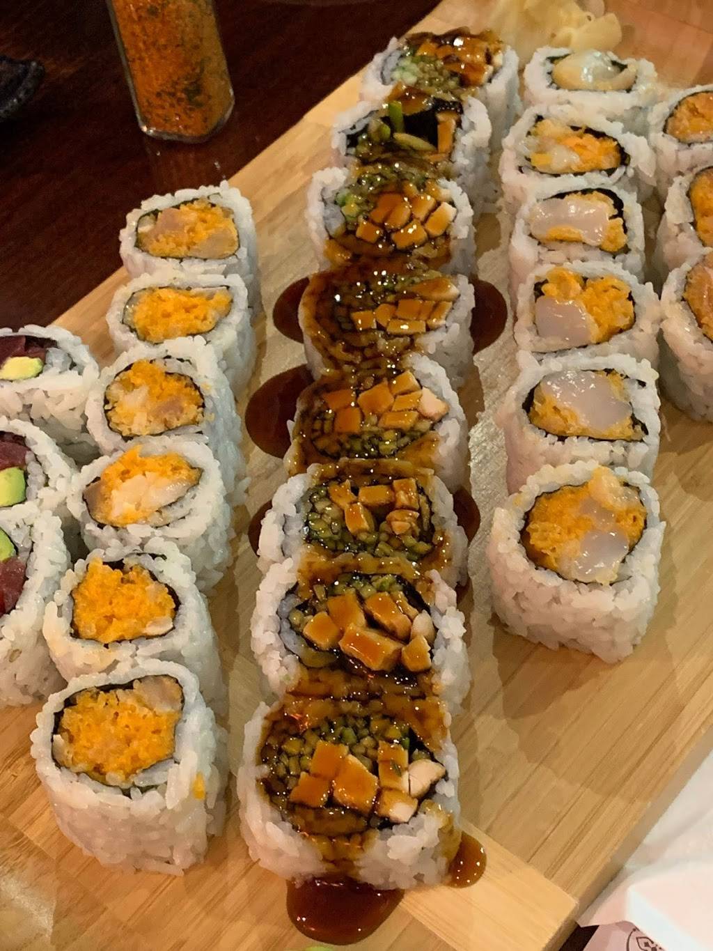 Kibo Sushi | restaurant | 345 Bloor St E, Toronto, ON M4W 3J6, Canada | 4169296870 OR +1 416-929-6870