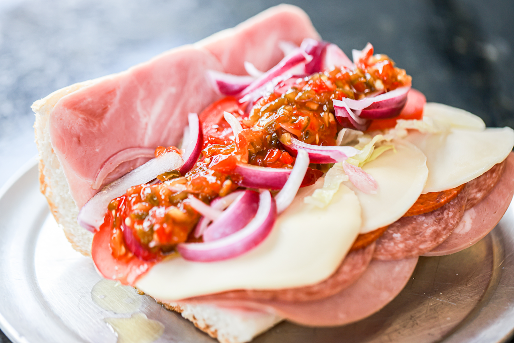 Rais Subs | meal takeaway | 7373 Comfort Inn Dr Unit B, Warrenton, VA 20187, USA | 5403596497 OR +1 540-359-6497