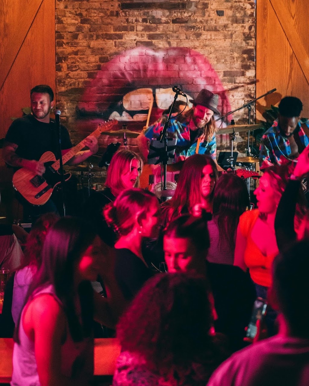 The Factory 380 | restaurant | 380 3rd Ave, New York, NY 10016, USA | 2126866380 OR +1 212-686-6380