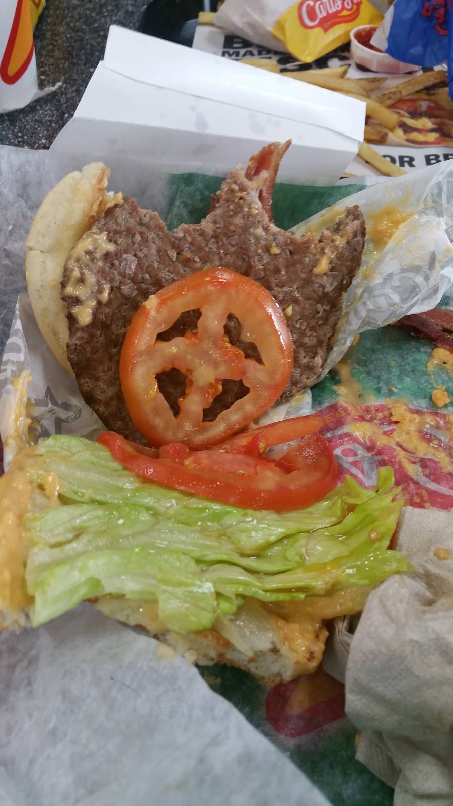 Carls Jr | restaurant | 3300 W Century Blvd, Inglewood, CA 90303, USA | 3106722742 OR +1 310-672-2742