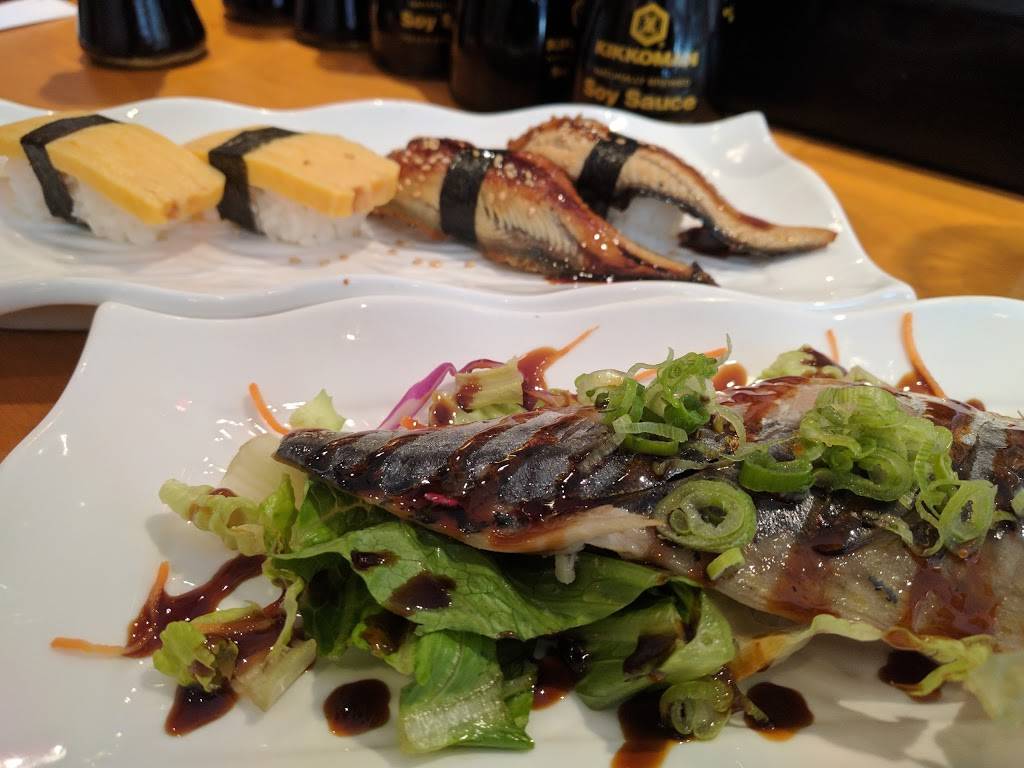 Maki Maki Sushi | restaurant | 8023 Wisconsin Ave, Bethesda, MD 20814, USA | 3019139888 OR +1 301-913-9888