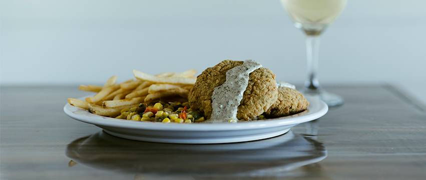 Eliza Restaurant | restaurant | 7970 Jefferson Hwy J, Baton Rouge, LA 70809, USA | 2253498895 OR +1 225-349-8895