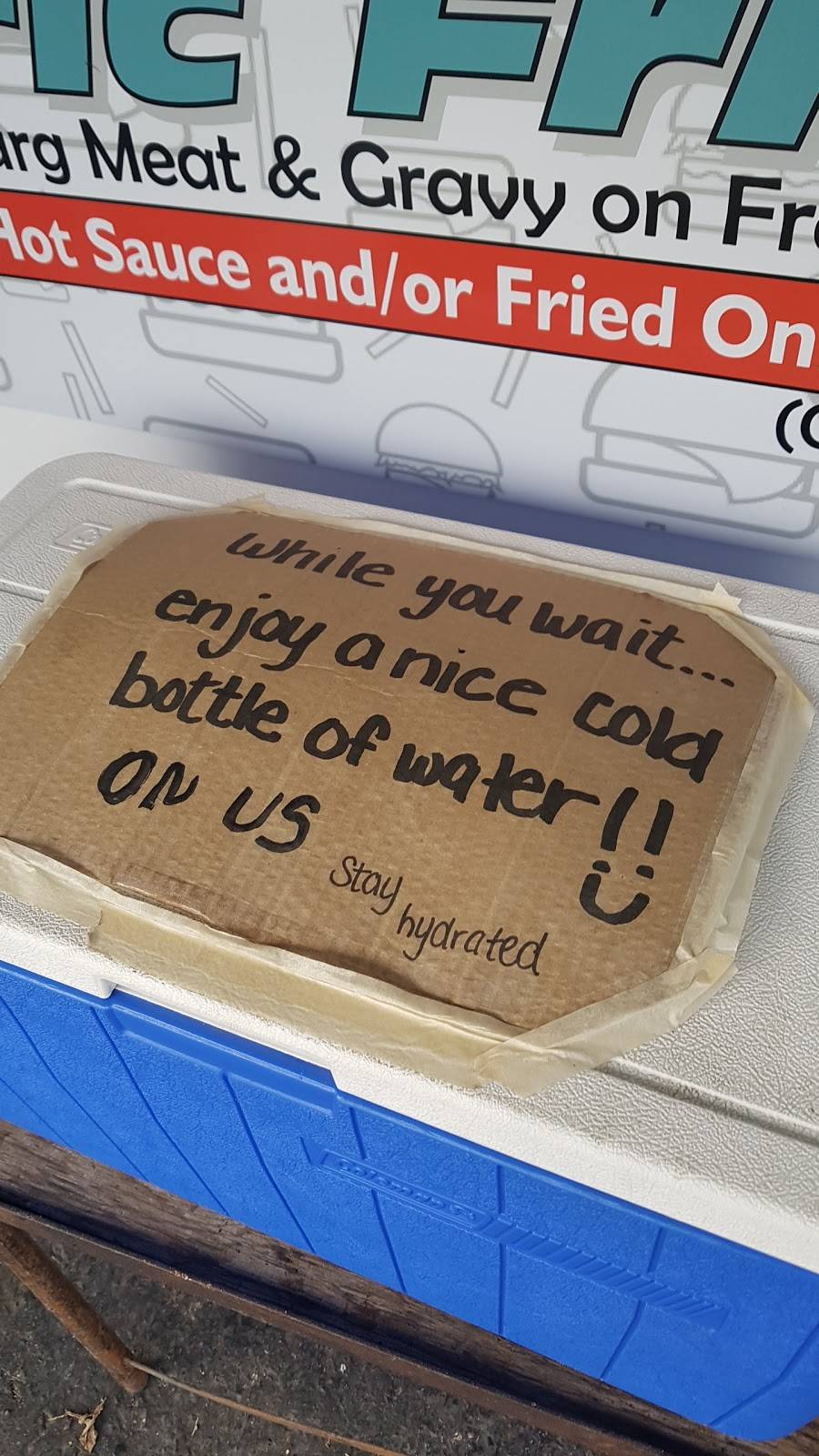 Seguin Patate | restaurant | 921 Marlborough St, Cornwall, ON K6H 4B5, Canada | 6139362080 OR +1 613-936-2080