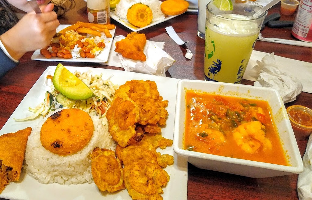 La Terraza Restaurant Bar | restaurant | 19 Bennington St, Boston, MA 02128, USA | 6175615200 OR +1 617-561-5200