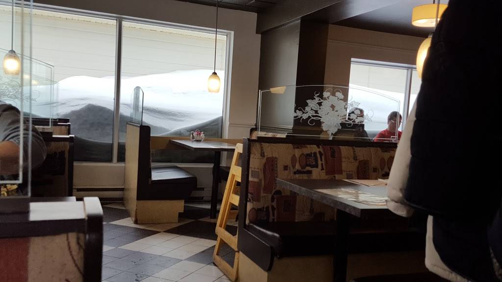 Restaurant Le Riverin | restaurant | 276 Boulevard Ste Madeleine, Trois-Rivières, QC G8T 3L9, Canada | 8193787900 OR +1 819-378-7900