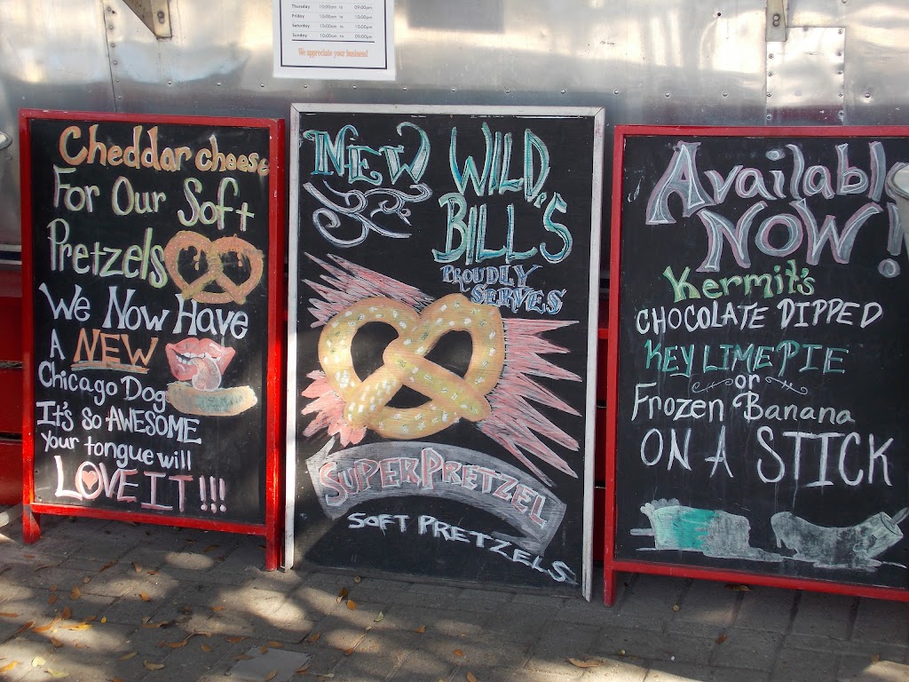 Wild Bills Beach Dogs | restaurant | 2235 E County Hwy 30A, Santa Rosa Beach, FL 32459, USA | 8502310802 OR +1 850-231-0802