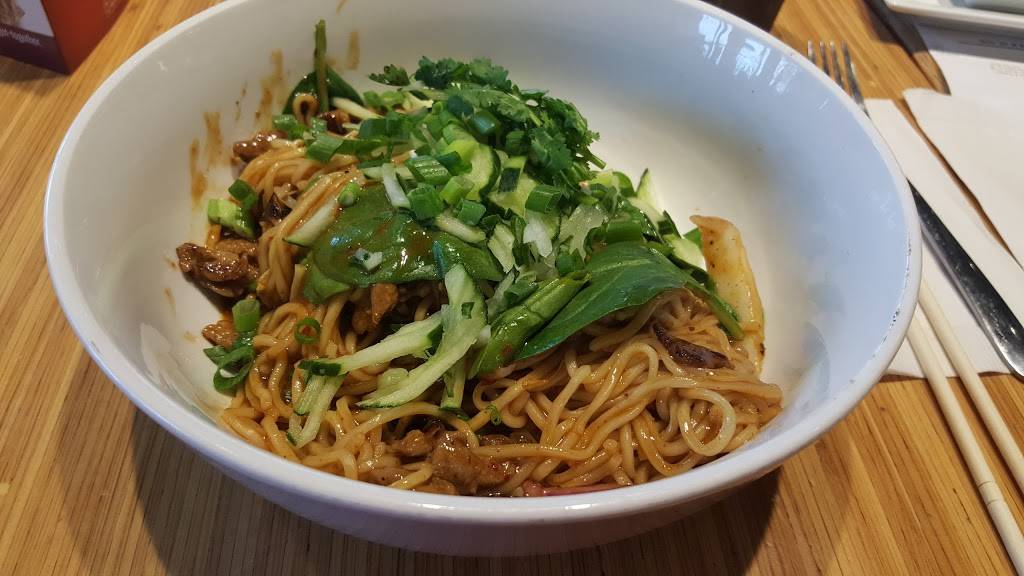 Noodles and Company | restaurant | 101 E Grand River Ave, East Lansing, MI 48823, USA | 5173324040 OR +1 517-332-4040